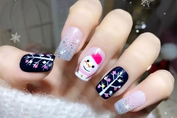 建構美甲是啥_什么是美甲建構_建構美甲是貼甲片嗎